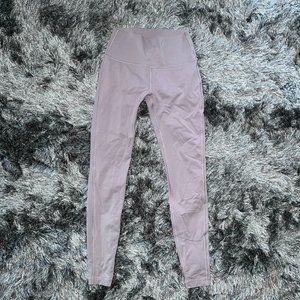 Lululemon Wunder Under Legging Size 6 in a Mauve/Pink/Violet shade